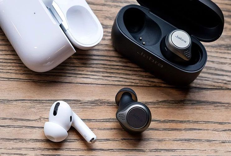 راهنمای خرید هدفون بی سیم؛ هر آنچه باید بدانید